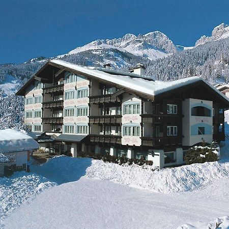 Alpen Hotel Corona Vigo di Fassa Buitenkant foto