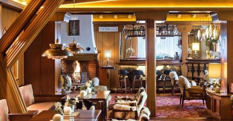 Alpen Hotel Corona Vigo di Fassa Buitenkant foto