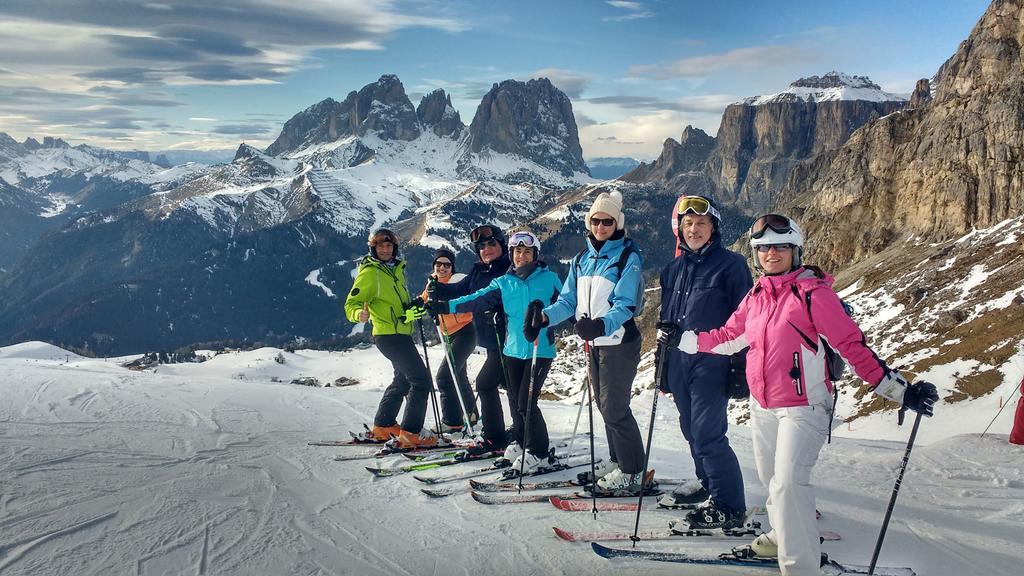 Alpen Hotel Corona Vigo di Fassa Buitenkant foto